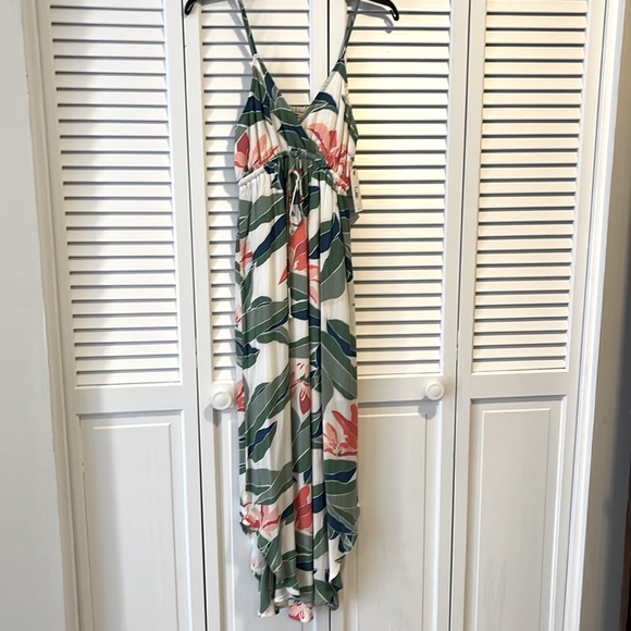 Spring Billabong floral dress, NWT - Picture 2 of 9